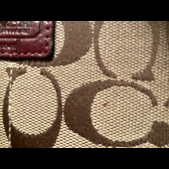 Coach Wristlet - Picture 3 of 9